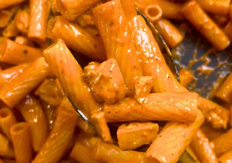 Creamy Roasted Red Pepper Pasta